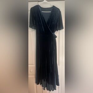 Elegant Blue/Teal Velvet Wrap Dress - Classic Evening Style